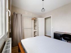 PENFELD : agréable et lumineux appartement deux chambres et balcon