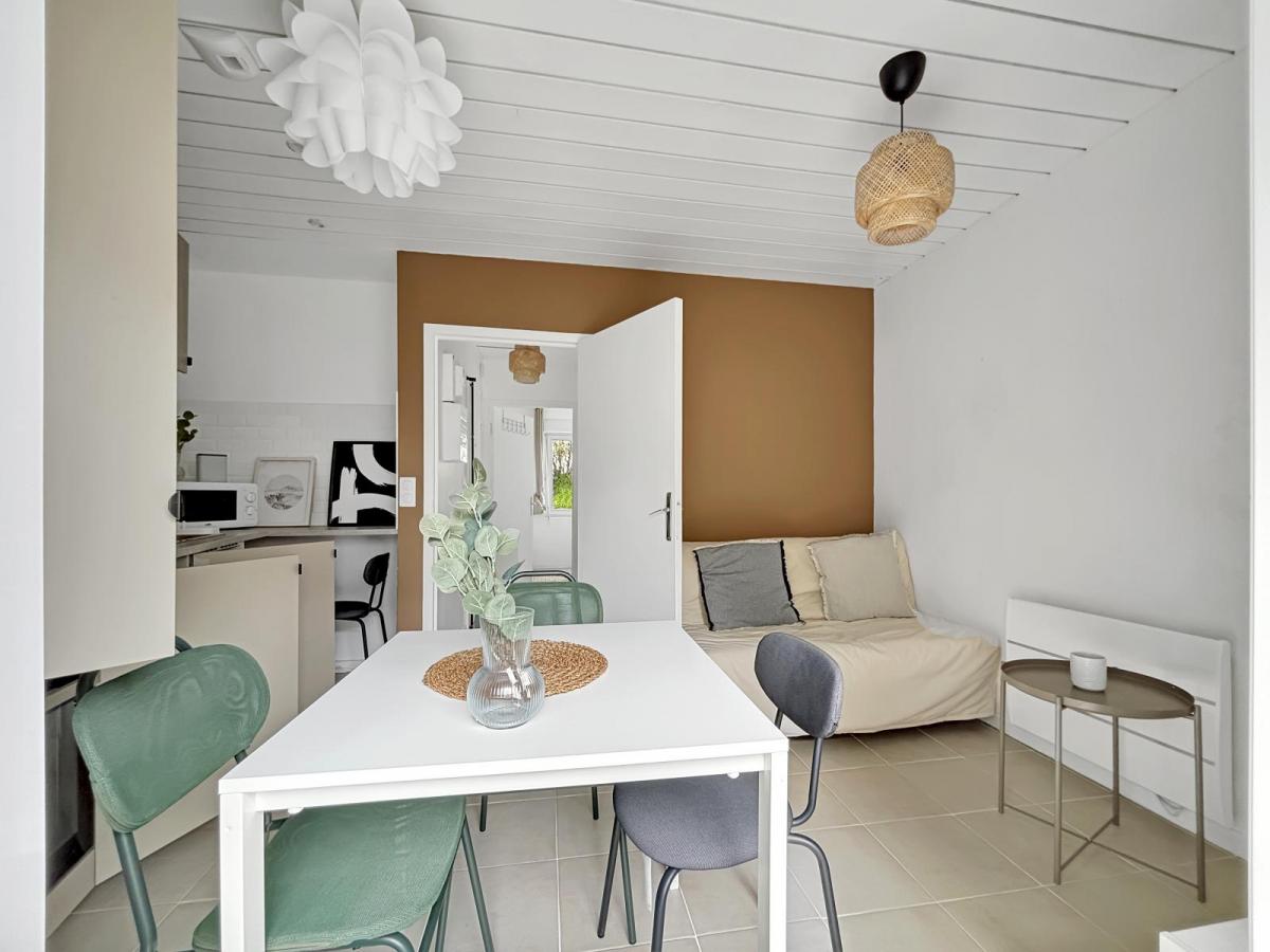 PLOUVIEN: A LOUER APPARTEMENT MEUBLÉE AVEC JARIDINET