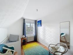 LANDUNVEZ : Proche du port d'Argenton, magnifique propriété avec accès direct à la plage de Gwen Trez