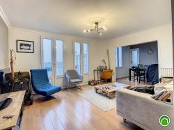 BREST SAINT MARTIN : Joli et lumineux appartement T5 de 84m2 au dernier étage proche centre ville