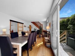 BREST : charmante maison non mitoyenne avec garage sous-sol, pergola et jardin clos