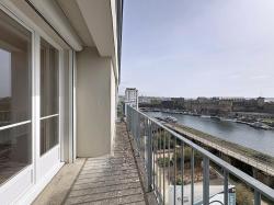 CHATEAU : BEL APPARTEMENT DE 81M2 VUE MER PANORAMIQUE 