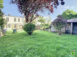 Brest Saint Martin : Charmante maison de ville avec double séjour, jardin, garage 