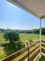 RELECQ-KERHUON : BEL APPARTEMENT T3 AVEC BALCON PROCHE MOULIN BLANC AVEC VUE DÉGAGÉE