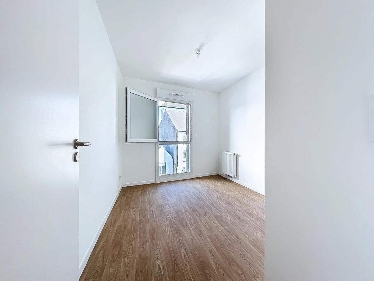 BREST : charmant appartement T3 neuf avec balcon terrasse et parking privatif