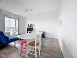 PENFELD : sans-vis-à-vis, agréable et lumineux appartement en location meublée