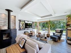 GUILERS : Maison aux lignes contemporaines de 2018 à tendance passive