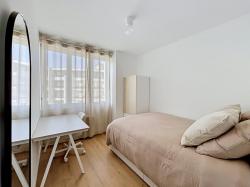HYPER-CENTRE: À LOUER BEL APPARTEMENT MEUBLÉ T4 DE 54M²