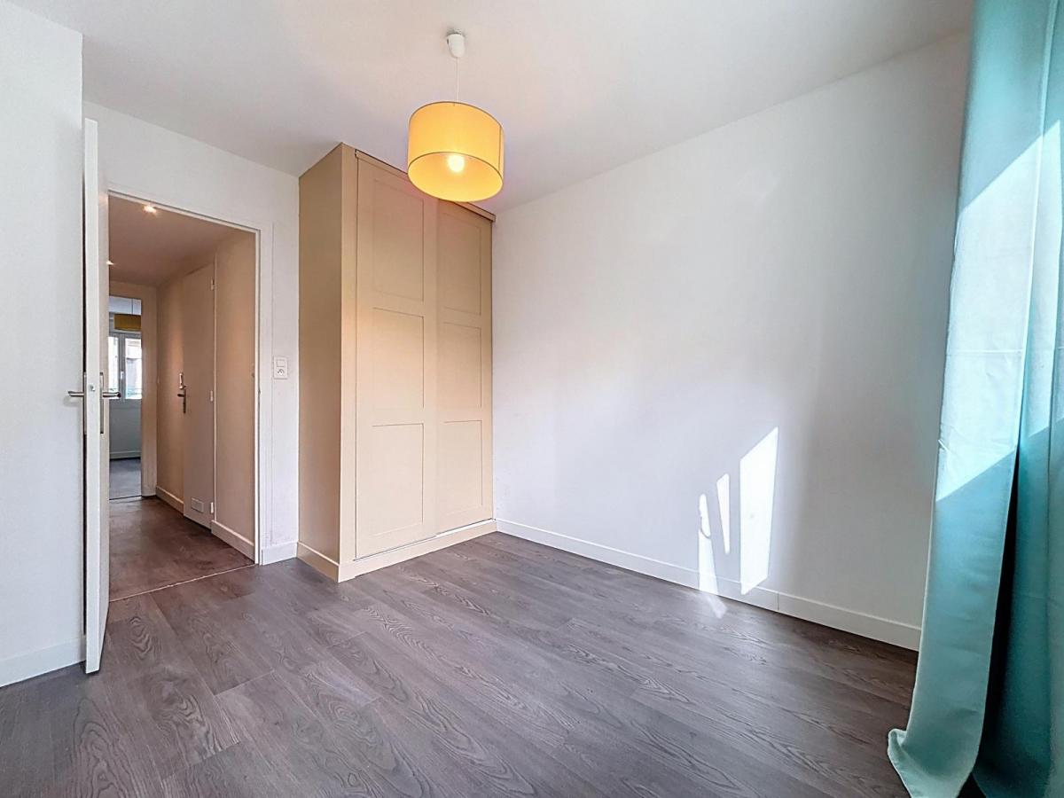 BREST: A LOUER APPARTEMENT 80M², AVEC GARAGE ET JARDINET EN VIDE