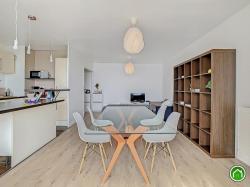 BREST : Bel appartement de 98m² avec 4 chambres, balcon et place de parking 