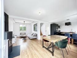 FROUTVEN : Maison 3 chambres, bureau, garage, terrasse et jardin
