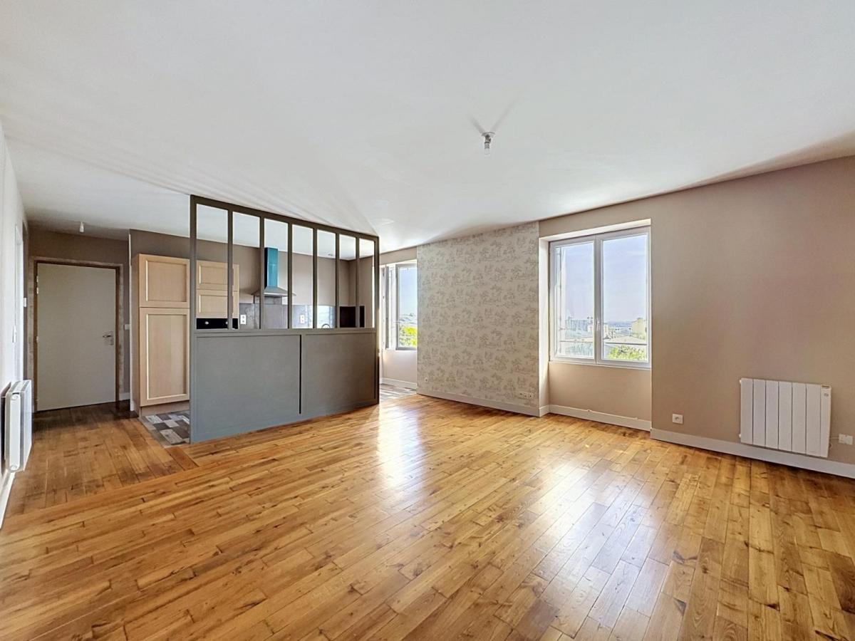 BREST: À LOUER APPARTEMENT T3 FONCTIONNEL