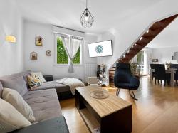 BREST : charmante maison non mitoyenne avec garage sous-sol, pergola et jardin clos