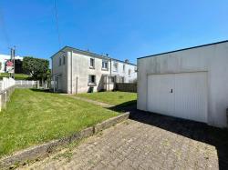 BREST LAMBÉZELLEC : Jolie maison de ville à remettre au goût du jour